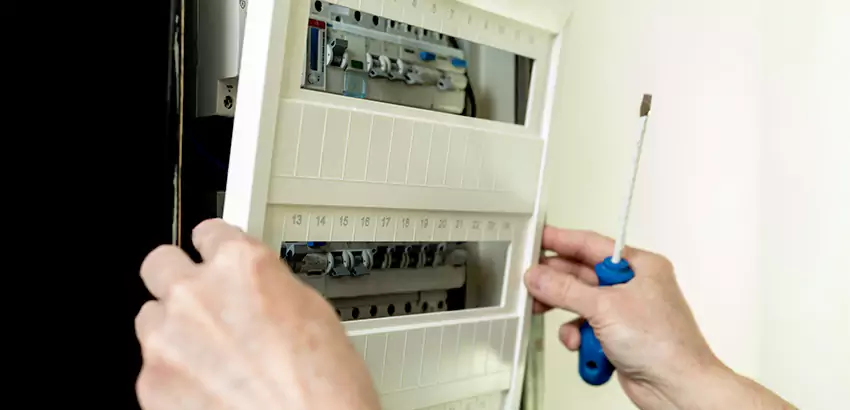 Main Breaker Replacement in Des Moines