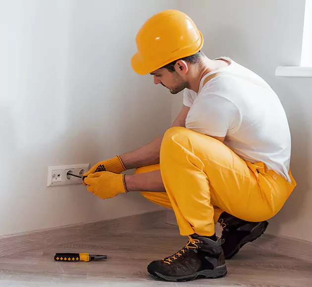 Trusted Electrical Repair Services: Your Local Fix-It Team in Des Moines, IA